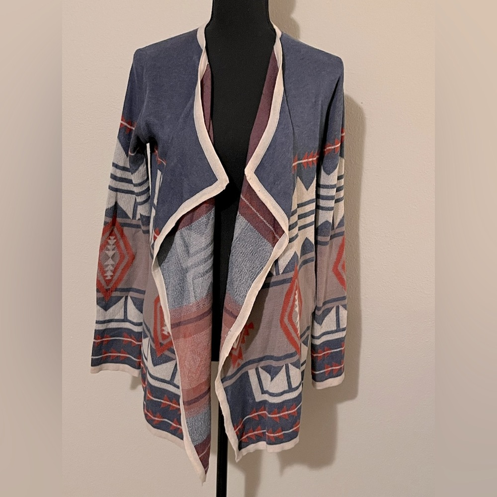 Southwestern pattern cardigan. Size S.